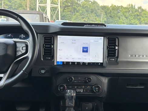 Used 2025 Ford Bronco Big Bend AWD/4WD image 16