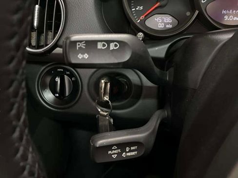 Used 2010 Porsche Boxster image 48