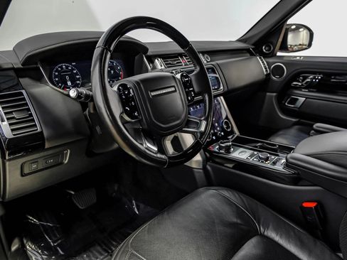 Used 2018 Land Rover Range Rover Supercharged image 9