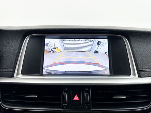 Used 2020 Kia Optima LX image 21