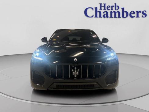 Used 2023 Maserati Grecale GT image 4