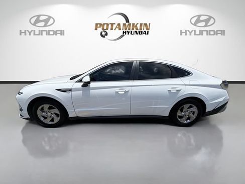 Certified 2025 Hyundai Sonata SE FWD image 8