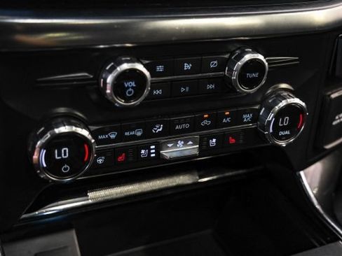 Used 2021 Ford F150 Lariat w/ Equipment Group 502A High AWD/4WD image 28