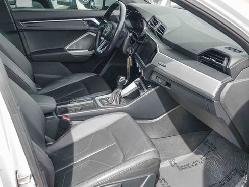 Used 2020 Audi Q3 2.0T Premium image 14