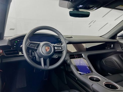 New 2026 Porsche Taycan image 25