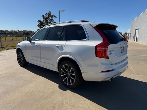 Used 2018 Volvo XC90 T5 Momentum w/ Momentum Plus Package image 3