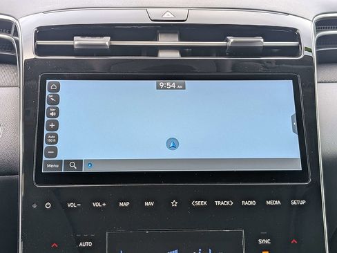 Used 2024 Hyundai Tucson Limited FWD image 24