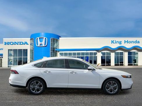 Used 2024 Honda Accord EX-L image 7