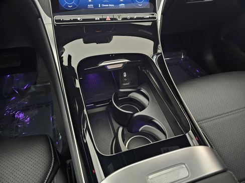 Certified 2024 Mercedes-Benz GLC 300 4MATIC image 35