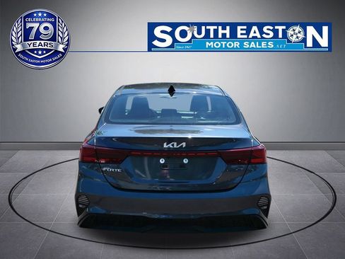 Used 2023 Kia Forte LXS FWD image 4