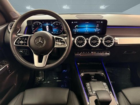 Certified 2023 Mercedes-Benz GLB 250 image 27