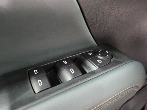 New 2026 GMC Terrain AT4 w/ Convenience Package III image 27