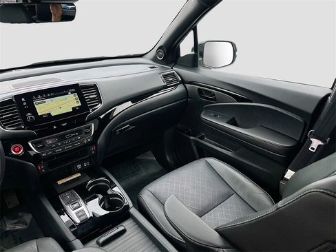 Used 2023 Honda Passport Elite image 25