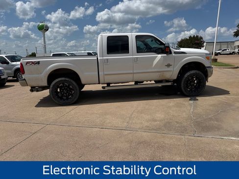Used 2014 Ford F250 Lariat w/ Lariat Ultimate Package AWD/4WD image 9