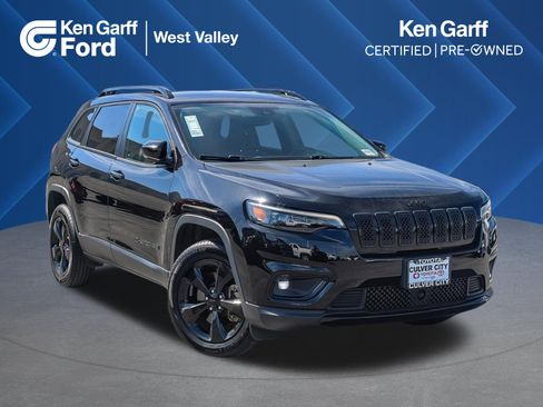 Used 2021 Jeep Cherokee Latitude Plus AWD/4WD image 1