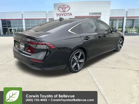 Used 2024 Honda Accord Sport image 5