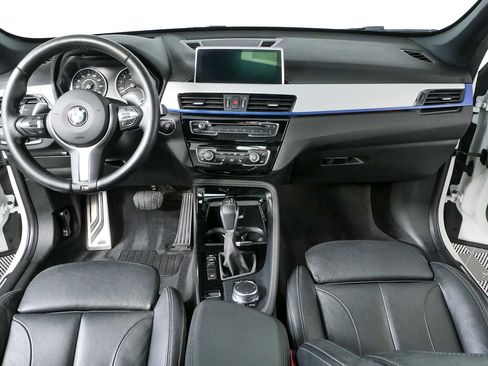 Used 2018 BMW X1 xDrive28i w/ M Sport Package AWD/4WD image 18