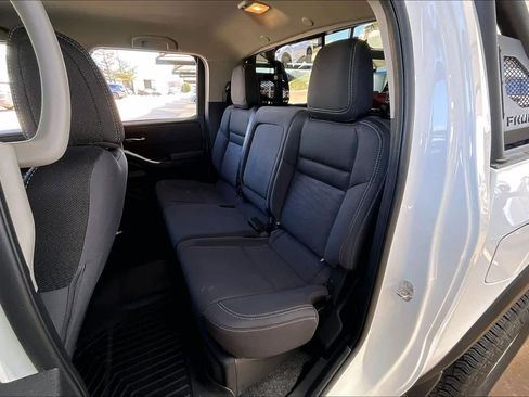Used 2024 Nissan Frontier SV w/ Hardbody Edition image 16