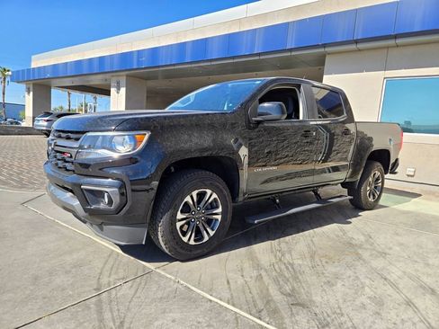 Used 2021 Chevrolet Colorado Z71 w/ Safety Package RWD image 2
