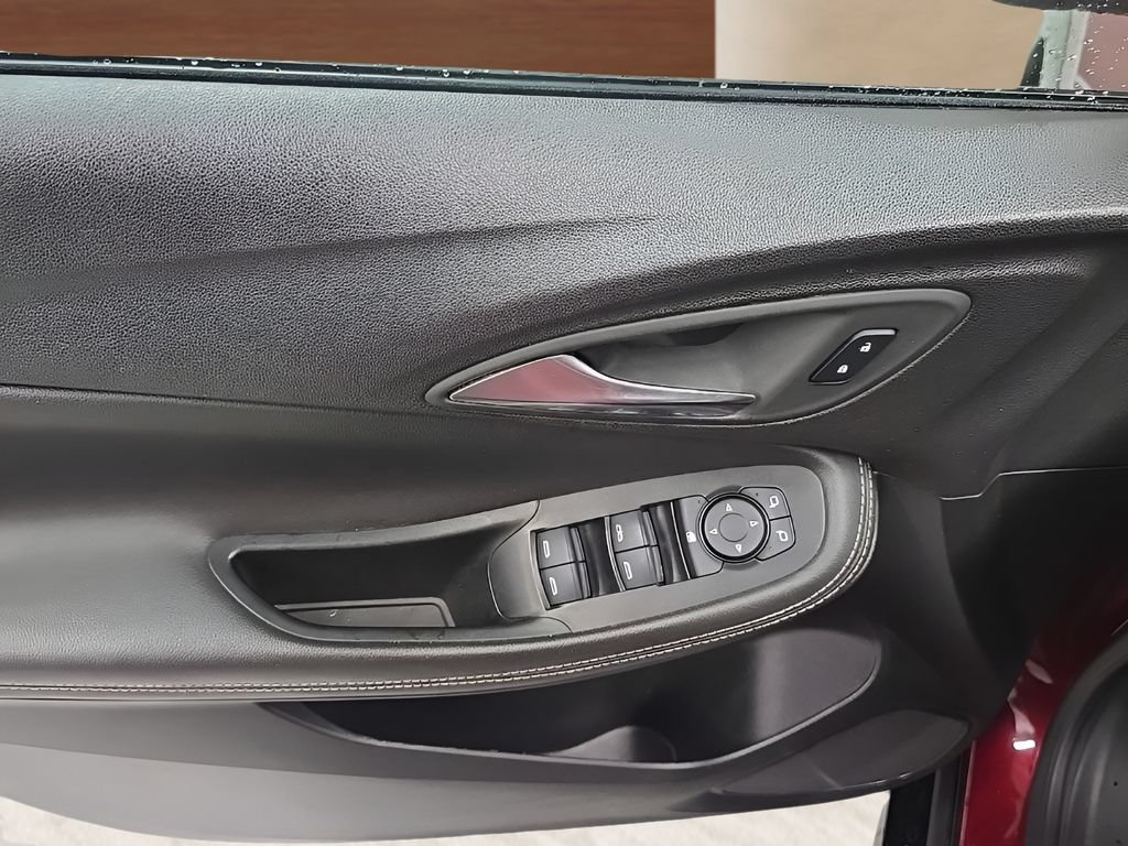 Used 2024 Buick Encore GX Sport Touring FWD image 10