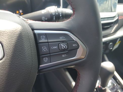 New 2026 Jeep Compass Trailhawk AWD/4WD image 18