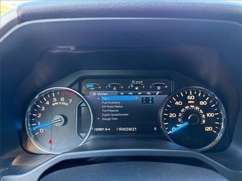 Used 2015 Ford F150 Lariat w/ Equipment Group 501A Mid AWD/4WD image 27