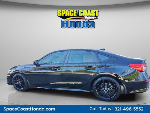 Certified 2024 Honda Civic Sport image 12