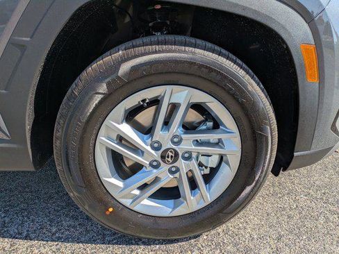 New 2026 Hyundai Tucson SE FWD image 8