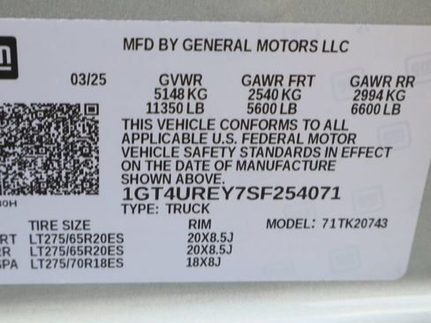 Certified 2025 GMC Sierra 2500 Denali w/ Denali Reserve Package AWD/4WD image 38