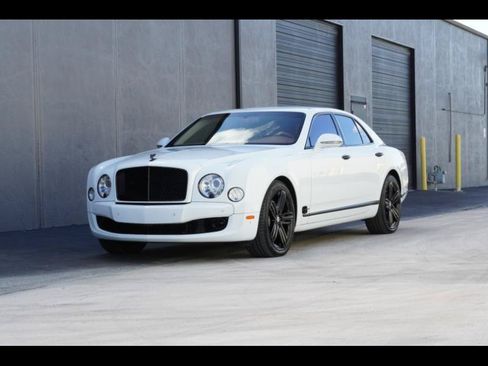 Used 2012 Bentley Mulsanne RWD image 3