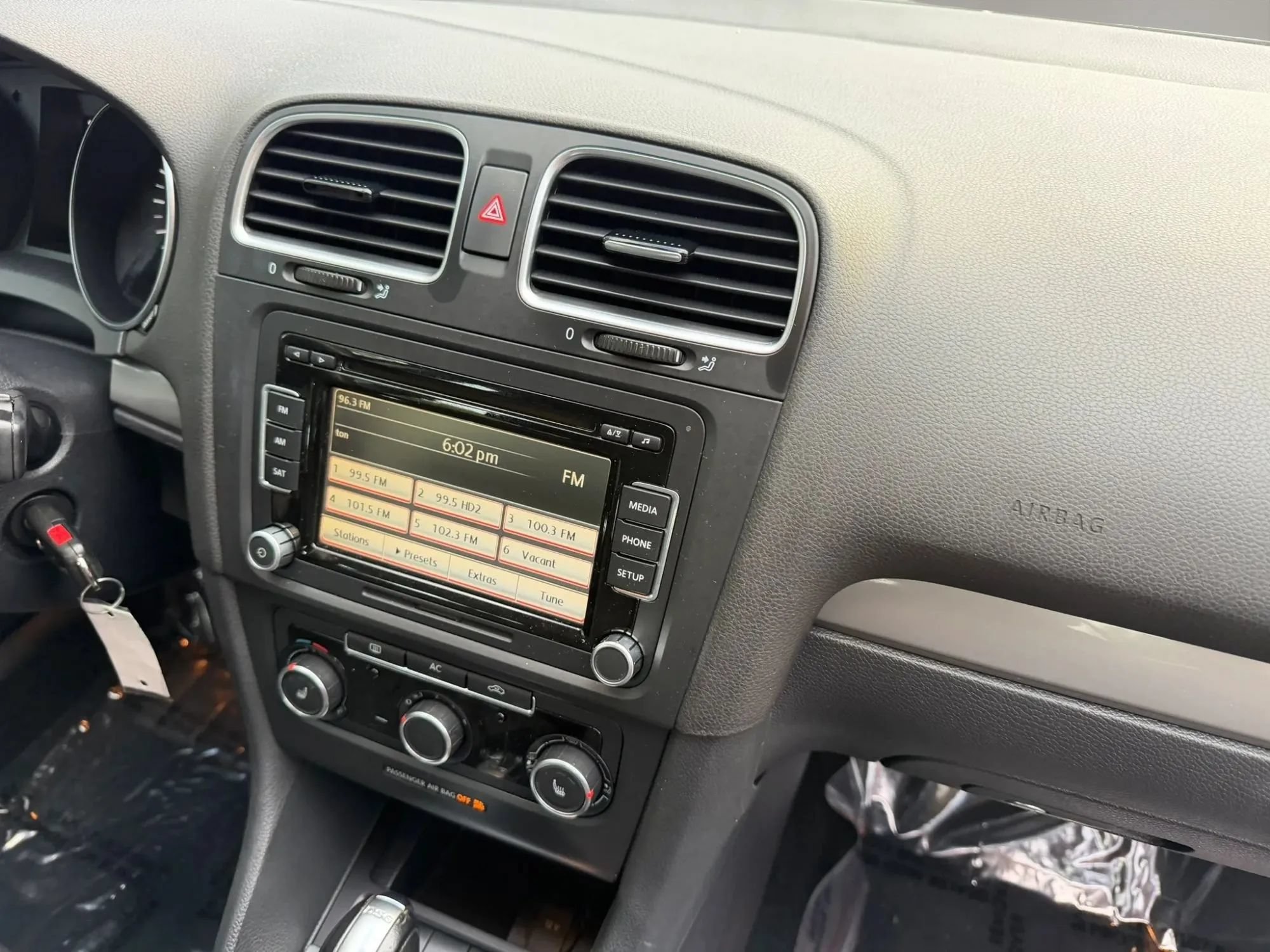 Used 2012 Volkswagen Golf TDI FWD image 13