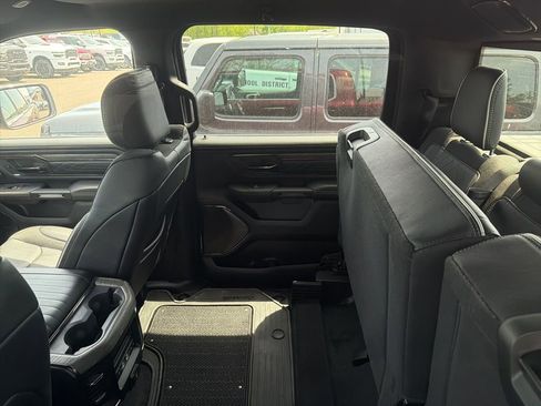 Used 2025 RAM 1500 Limited AWD/4WD image 7