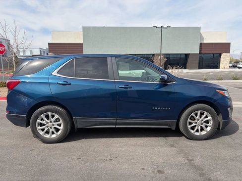 Used 2021 Chevrolet Equinox LT FWD image 4