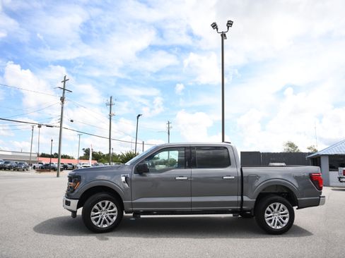 New 2026 Ford F150 XLT w/ XLT Chrome Appearance Package AWD/4WD image 7