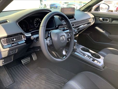 Used 2024 Honda Civic Sport image 13