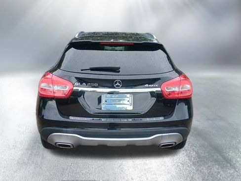 Used 2020 Mercedes-Benz GLA 250 4MATIC image 4