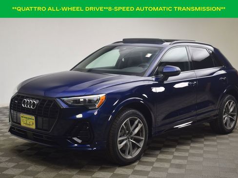 Used 2022 Audi Q3 2.0T Premium image 3