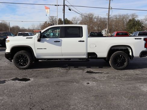 New 2026 Chevrolet Silverado 3500 LT w/ Trail Boss Package image 18