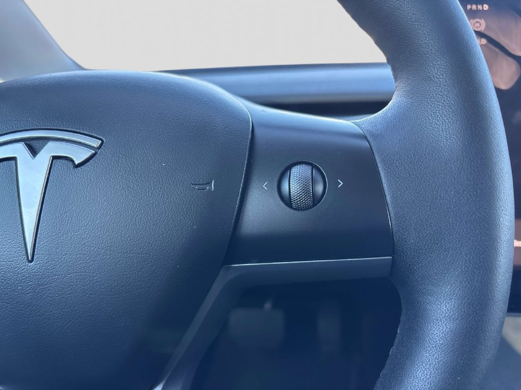 Used 2023 Tesla Model 3 Standard Range RWD image 25