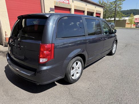 Used 2013 Dodge Grand Caravan SE FWD image 6
