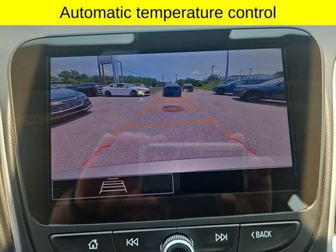 Used 2023 Chevrolet Malibu LT FWD image 15