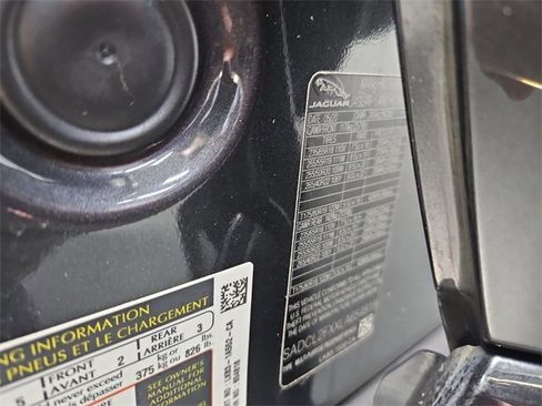 Used 2020 Jaguar F-PACE R-Sport image 54
