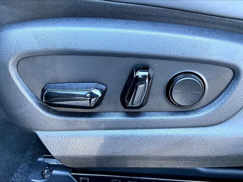 Used 2024 Lexus UX 250h F Sport image 33