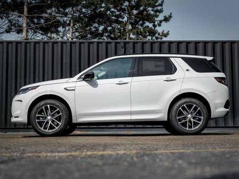Used 2025 Land Rover Discovery Sport S AWD/4WD image 3
