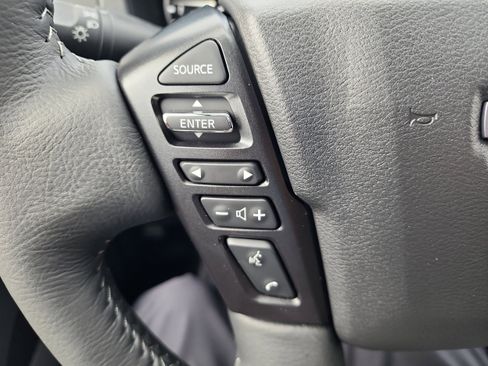 New 2026 Nissan Frontier SV image 18