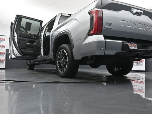 Used 2024 Toyota Tundra Limited AWD/4WD image 48