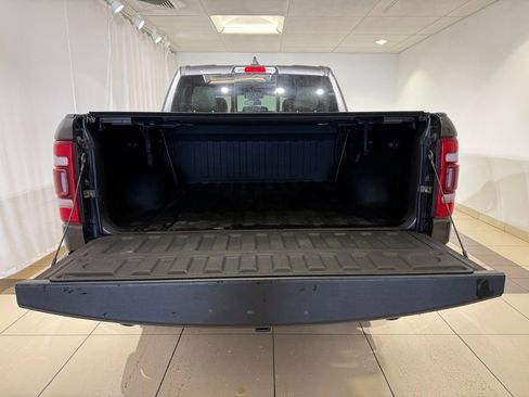 Used 2019 RAM 1500 Laramie image 10