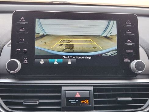Used 2022 Honda Accord Sport image 17