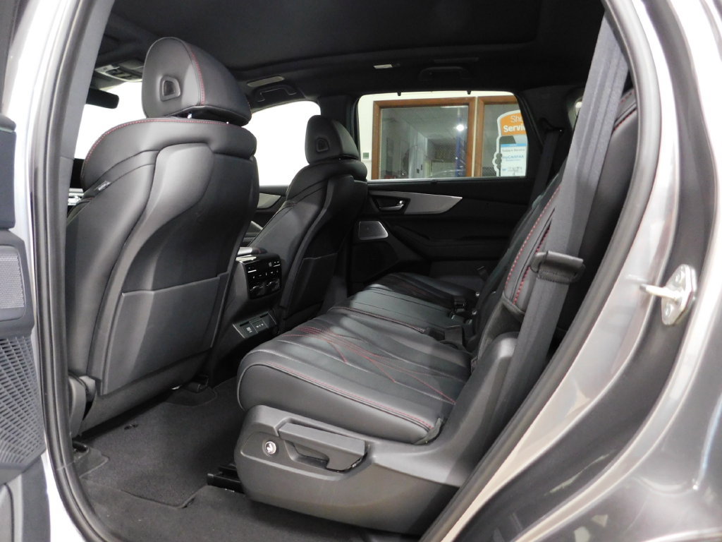 Used 2025 Acura MDX A-Spec w/ Advance Package AWD/4WD image 58