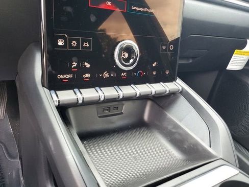 New 2026 GMC Terrain Elevation FWD image 23